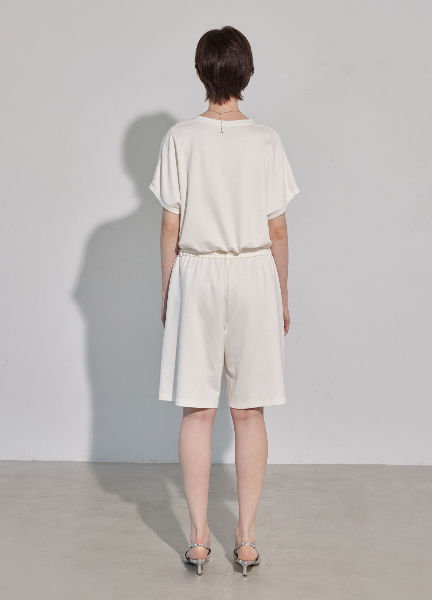 柔挺腰綁帶設計短褲